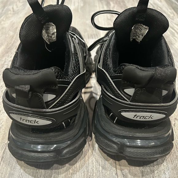 Balenciaga Tracks - Picture 1 of 5
